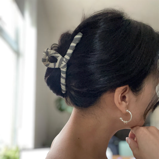 Large Claw Hair Clip Wrapped with Stripy Fabric